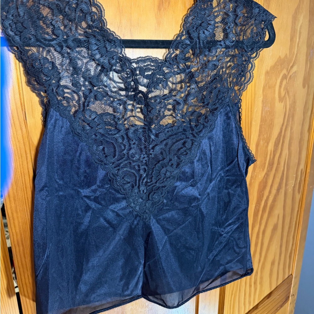 Vintage MMI Black Lace Camisole Size M.